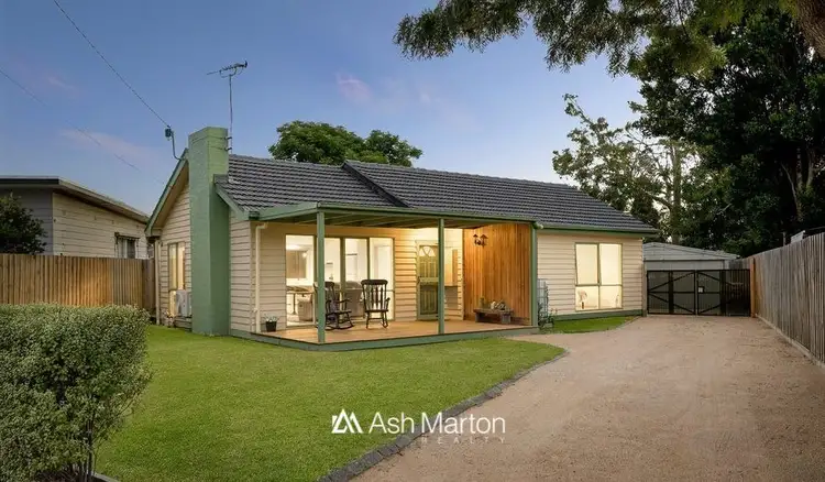 8 Wykeham Court, Frankston VIC 3199