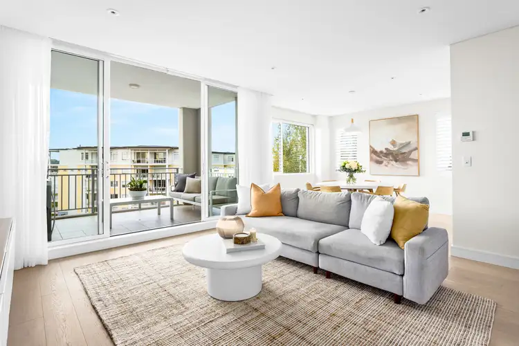 Third view of Homely apartment listing, 302/18 Woodlands Avenue, Breakfast Point NSW 2137