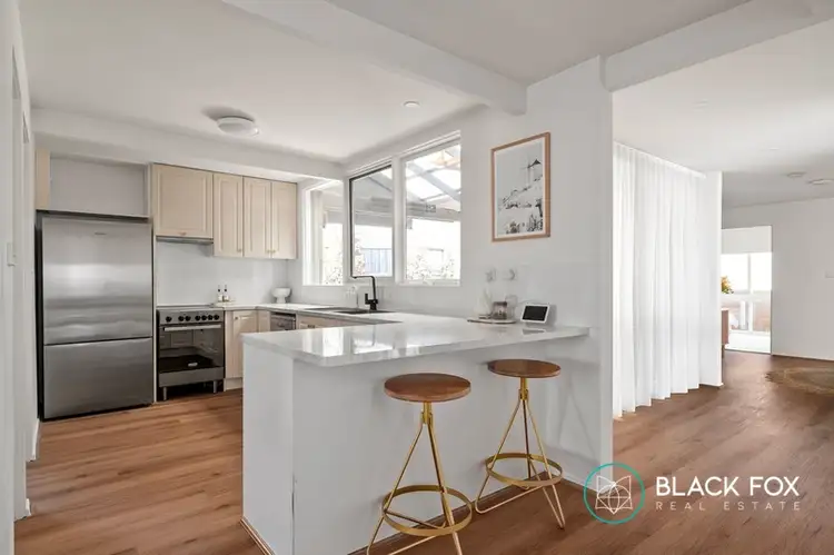 Fifth view of Homely house listing, 4 Burong Court, Mount Eliza VIC 3930