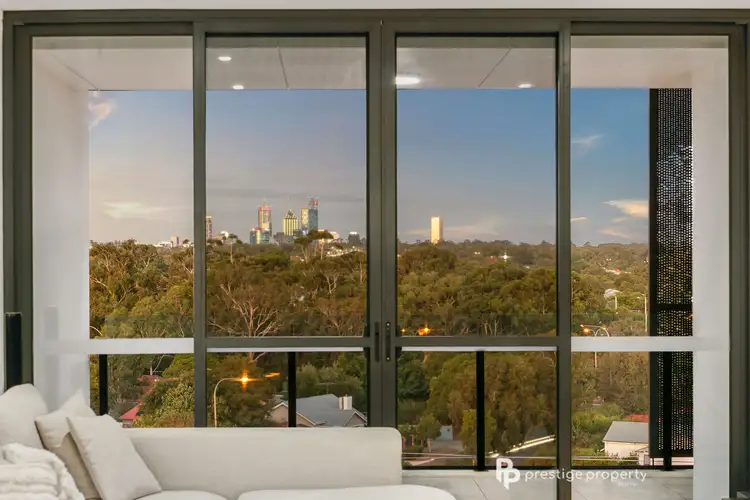 608/1 Seymour Avenue