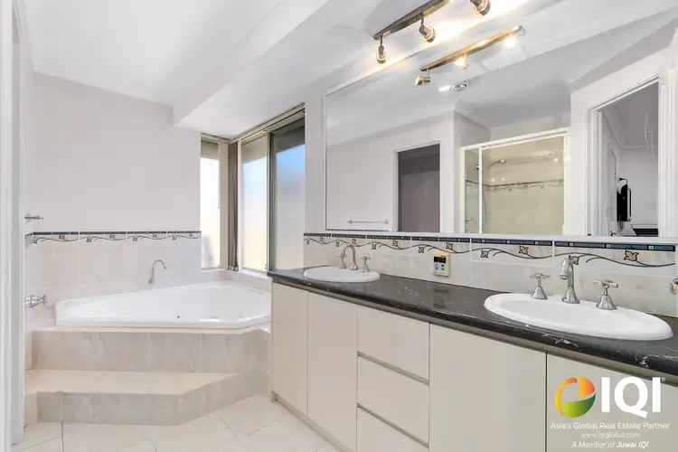 Main view of Homely house listing, 10 Kilchurn Promenade, Darch WA 6065