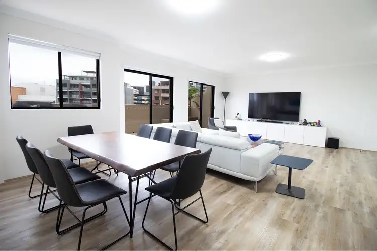 Third view of Homely apartment listing, 23/13-19 Hogben Street, Kogarah NSW 2217