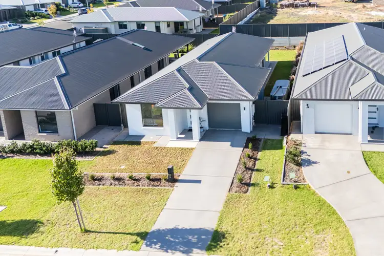 Main view of Homely house listing, 52 Bradford Circuit, Dubbo NSW 2830