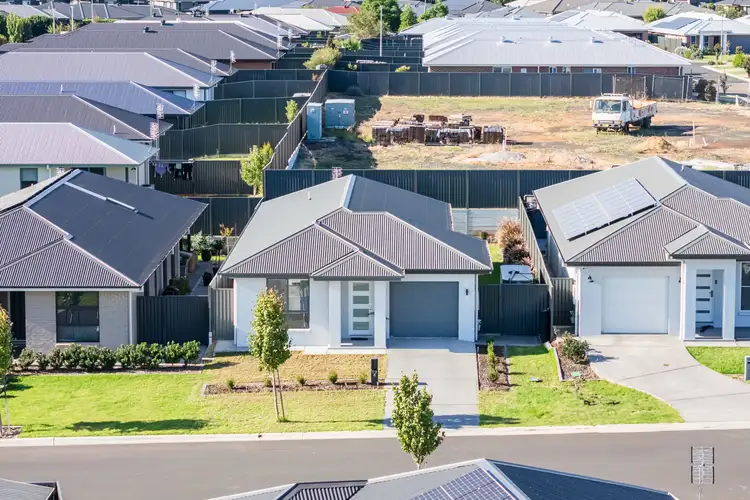 Second view of Homely house listing, 52 Bradford Circuit, Dubbo NSW 2830