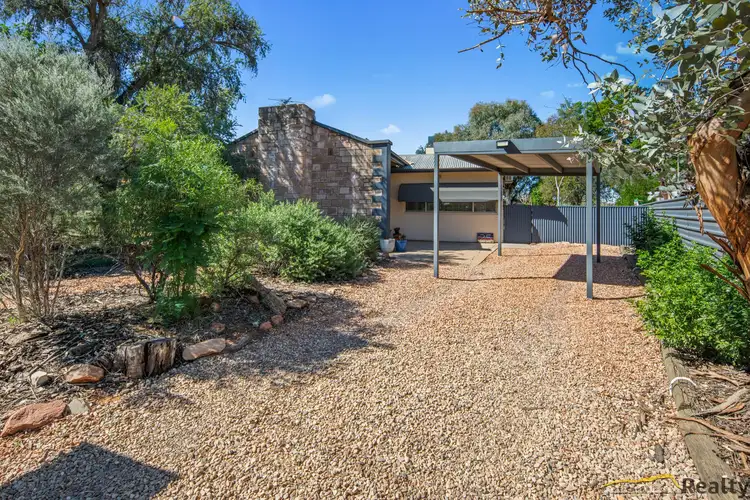 25 Lindsay Avenue, East Side NT 870