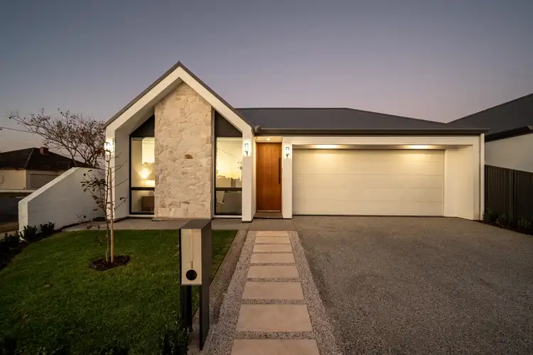 1 McNeilly Crescent, Seaton SA 5023