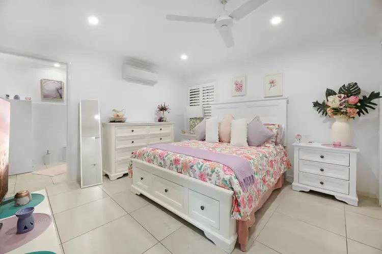 Fifth view of Homely house listing, 8 Bal Harbour, Broadbeach Waters QLD 4218