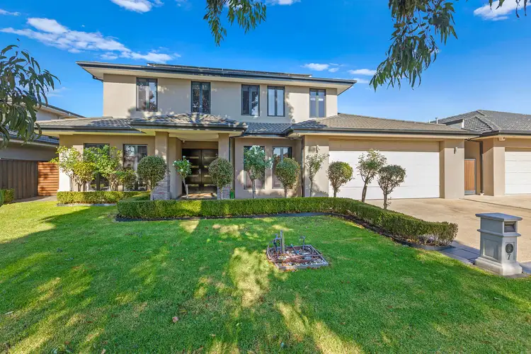 7 Kelly Terrace, Sandhurst VIC 3977