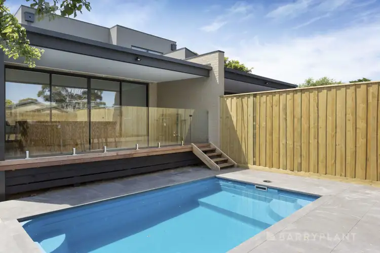 18 Elwers Road, Rosebud VIC 3939