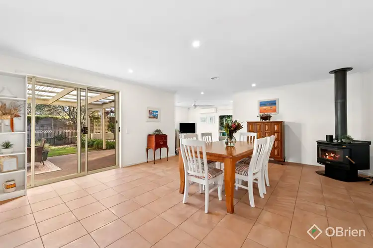 Fifth view of Homely house listing, 2 Black Wattle Place, Somerville VIC 3912
