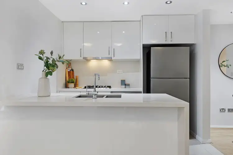 Fourth view of Homely apartment listing, 2/27-33 Boundary Street, Roseville NSW 2069