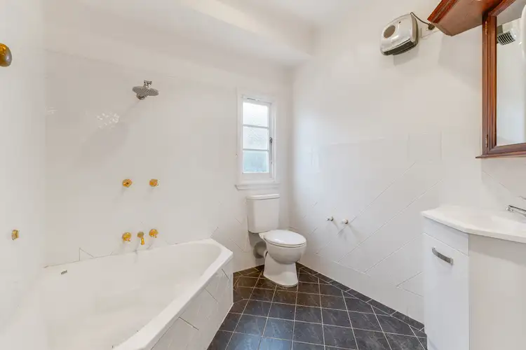 Fifth view of Homely house listing, 28 Govett Street, Katoomba NSW 2780