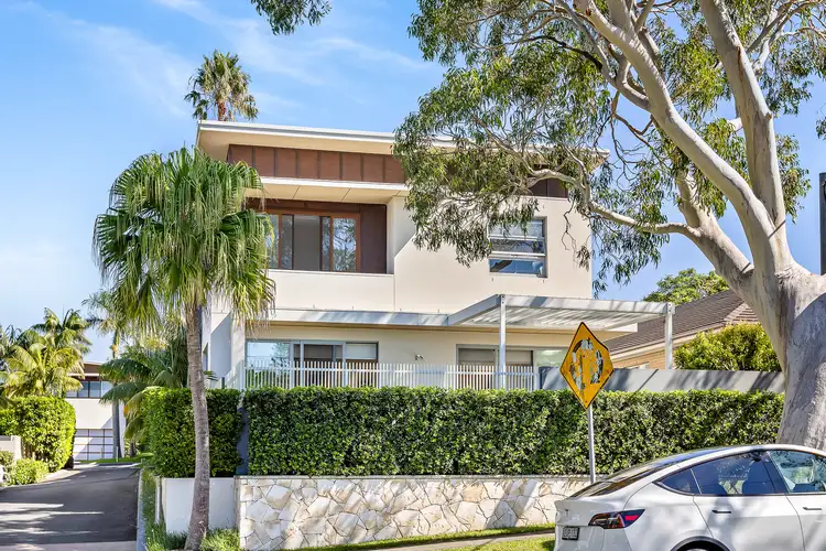 2/121 Gannons Road, Caringbah South NSW 2229