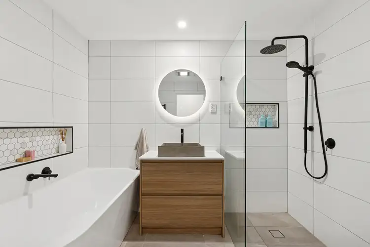 Fourth view of Homely villa listing, 1/16 Coraki Close, Ourimbah NSW 2258