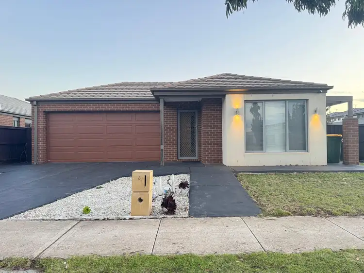 6 Nutmeg Parade, Manor Lakes VIC 3024