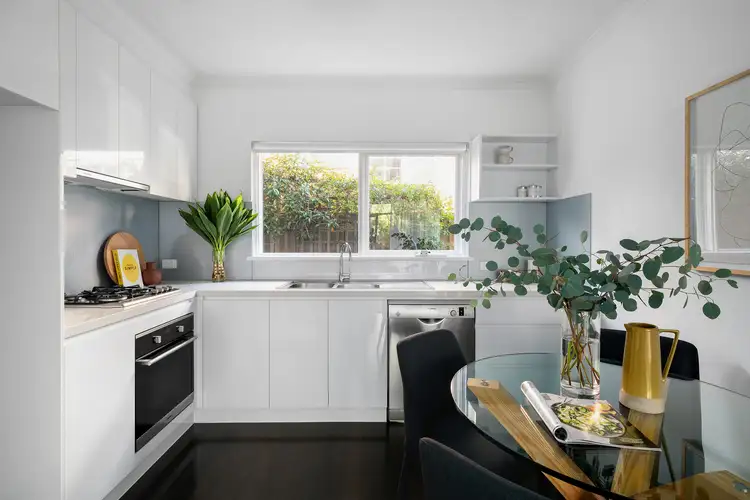 Fifth view of Homely apartment listing, 2/51 Denham Street, Hawthorn VIC 3122
