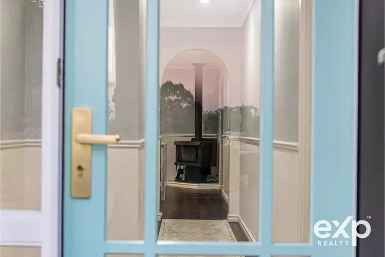 Second view of Homely house listing, 5 Monash Court, Halls Head WA 6210