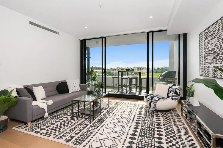 1112/11 Solent Circuit, Norwest NSW 2153