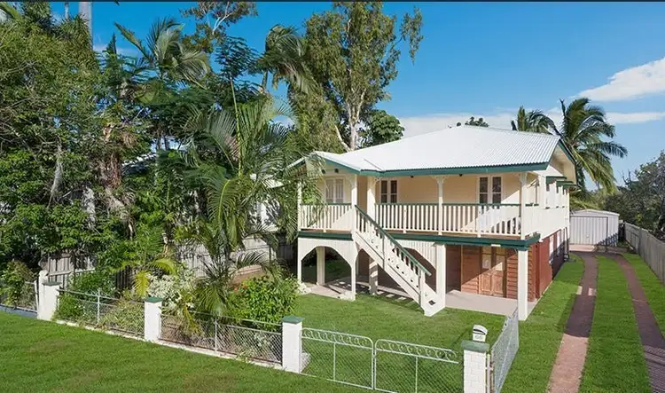 44 Seventh Street, Railway Estate QLD 4810