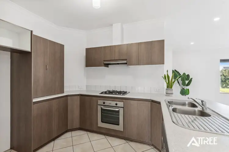 Fourth view of Homely house listing, 27 Excalibur Chase, Wattle Grove WA 6107