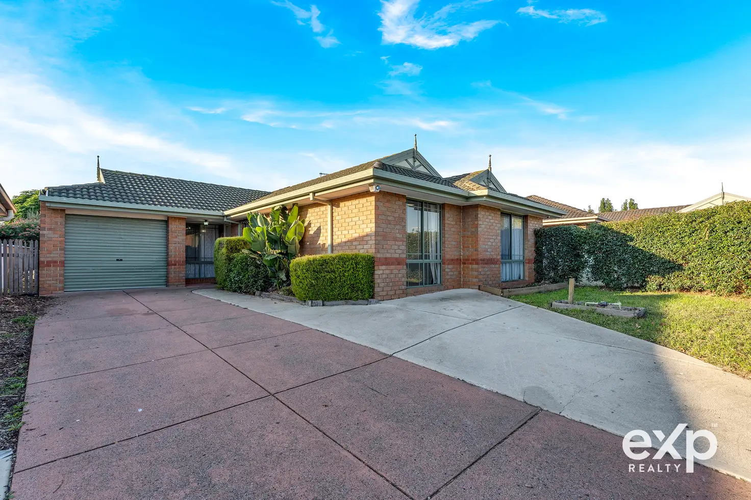 Main view of Homely house listing, 34 Bradworth Street, Craigieburn VIC 3064