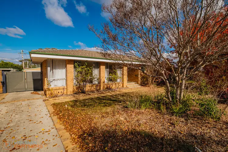 33 Sheaffe Street, Holder ACT 2611