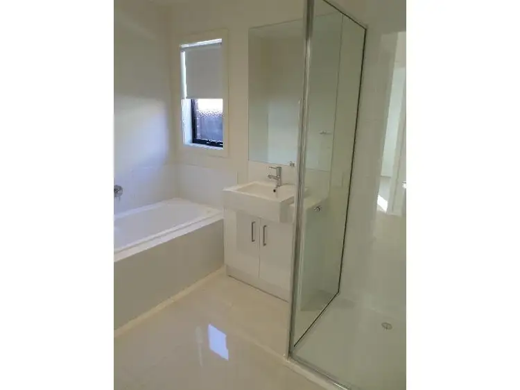 Fourth view of Homely house listing, 33 Amber Way, Melton South VIC 3338
