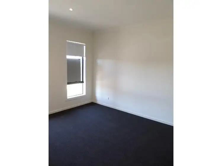 Fifth view of Homely house listing, 33 Amber Way, Melton South VIC 3338