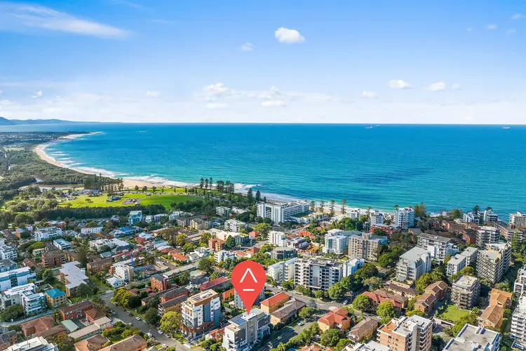 Sixth view of Homely apartment listing, 6/15 Park Street, Wollongong NSW 2500