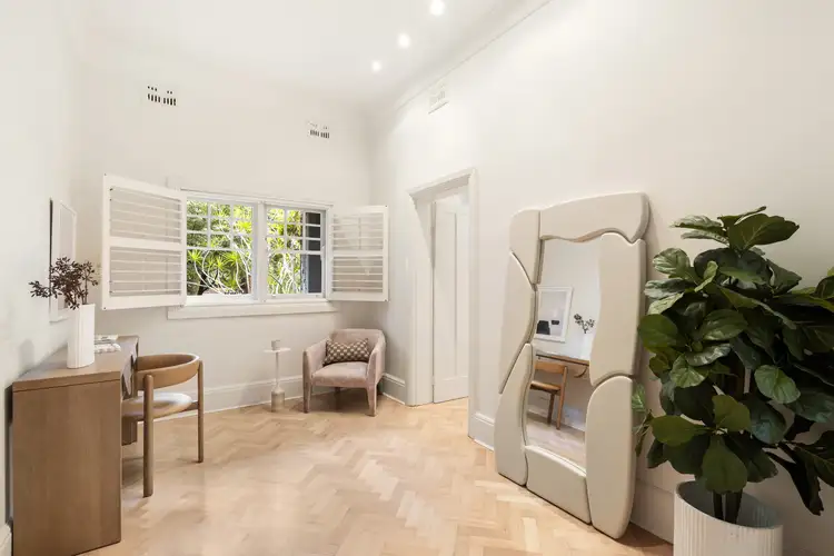 Second view of Homely apartment listing, 1/18 St Neot Avenue, Potts Point NSW 2011