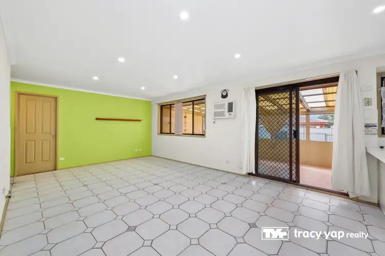 Third view of Homely house listing, 33 Winsome Avenue, Plumpton NSW 2761