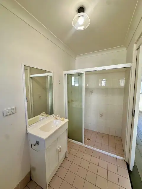 Fourth view of Homely semi-detached listing, 4a Sproule Crescent, Balgownie NSW 2519
