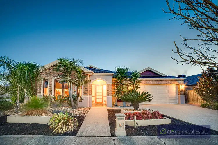 17 Premier Drive, Berwick VIC 3806