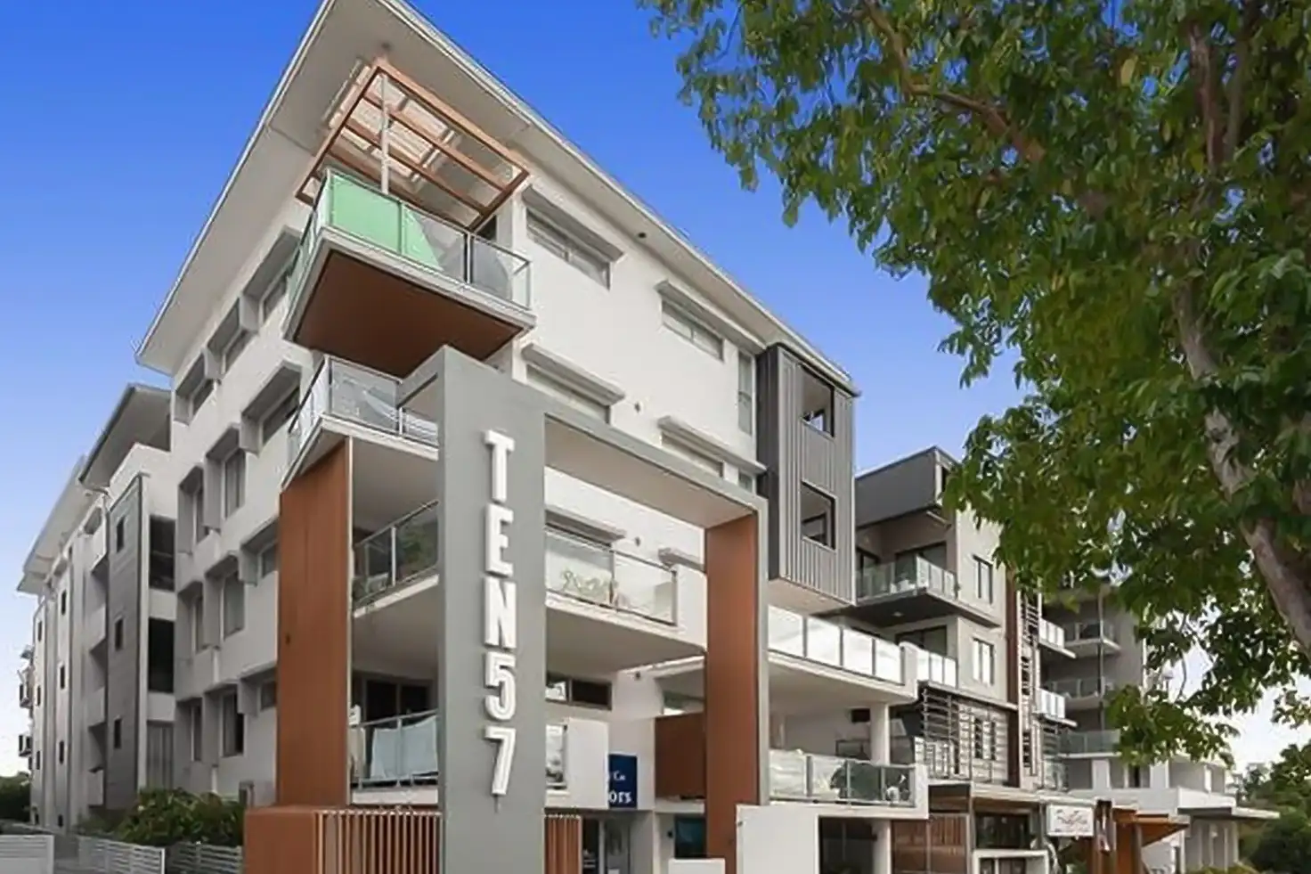 Main view of Homely apartment listing, 8/1057 Wynnum Road, Cannon Hill QLD 4170