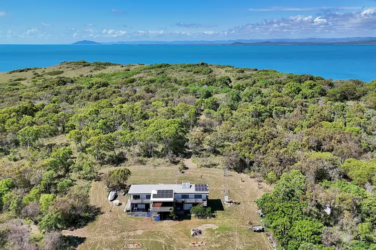 1 Temple Island, Ilbilbie QLD 4738