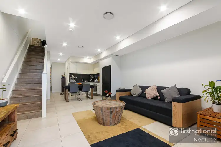 5/180 Targo Road, Girraween NSW 2145