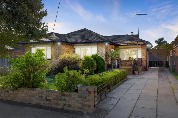 25 Robinson Street, Clayton VIC 3168