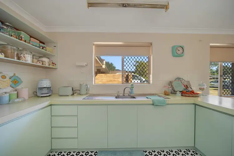 Fifth view of Homely unit listing, 4/96 Dorothy Street, Gosnells WA 6110