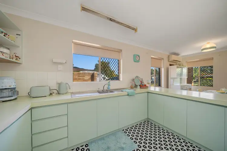 Sixth view of Homely unit listing, 4/96 Dorothy Street, Gosnells WA 6110