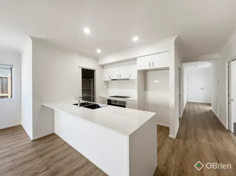 Fifth view of Homely house listing, 6 Snows Hill Avenue, Warragul VIC 3820