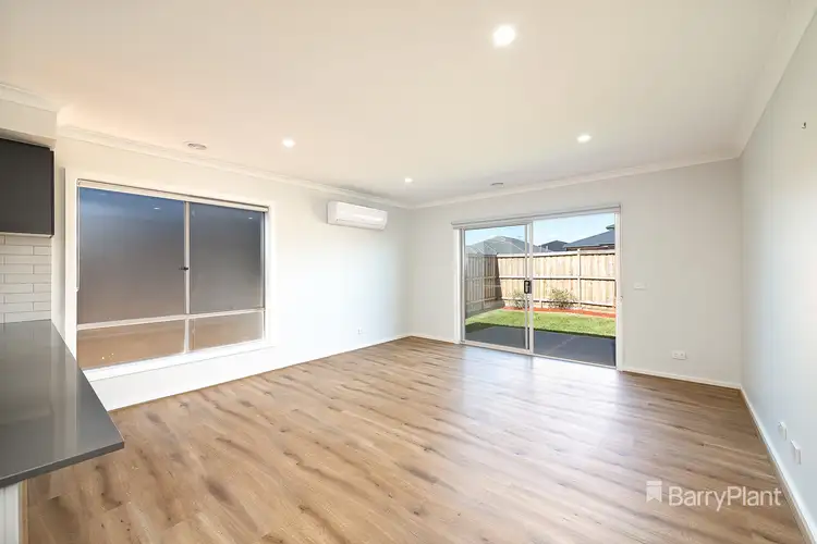 Fifth view of Homely house listing, 27 Devizes Drive, Wollert VIC 3750