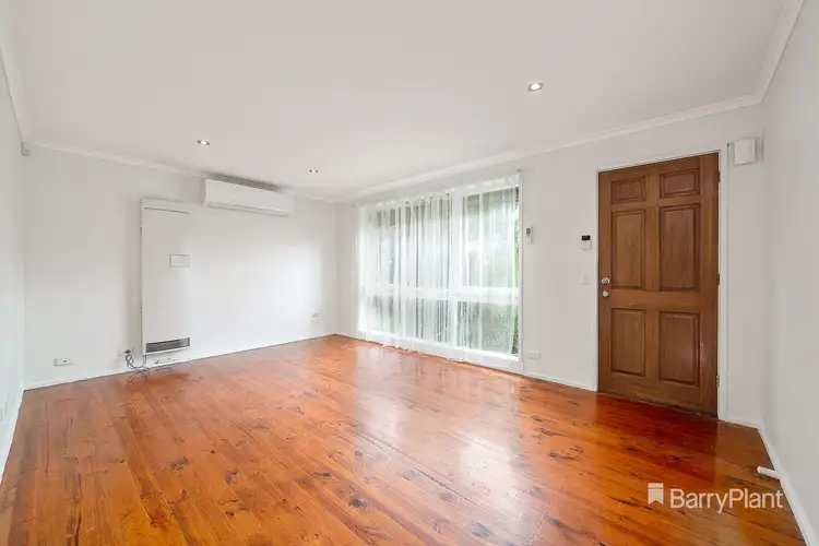 Second view of Homely house listing, 7 Karloo Close, Epping VIC 3076