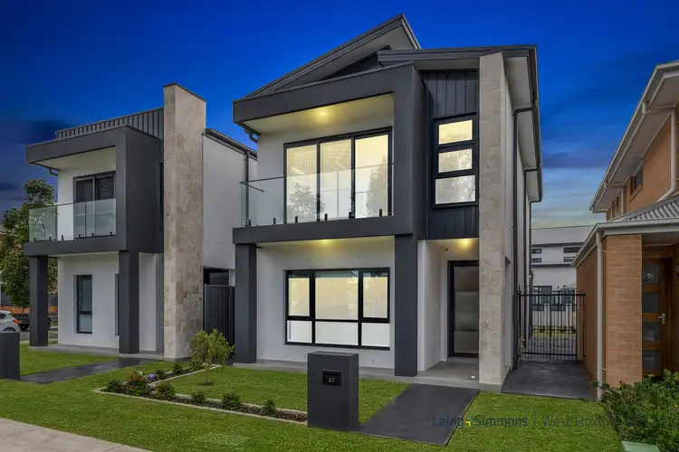 37 Southern Cross Avenue, Middleton Grange NSW 2171
