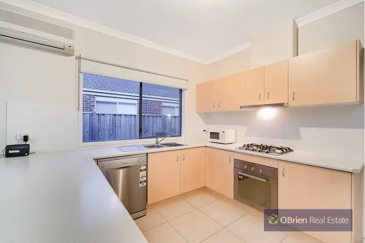 Sixth view of Homely house listing, 32 Bluemist Circuit, Lyndhurst VIC 3975