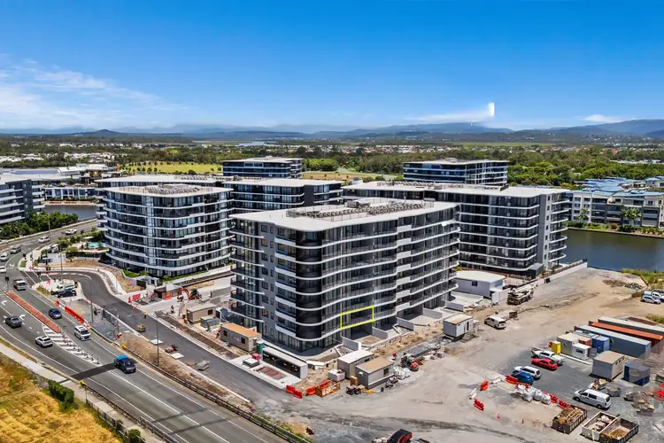 2205/10 Sickle Avenue, Hope Island QLD 4212