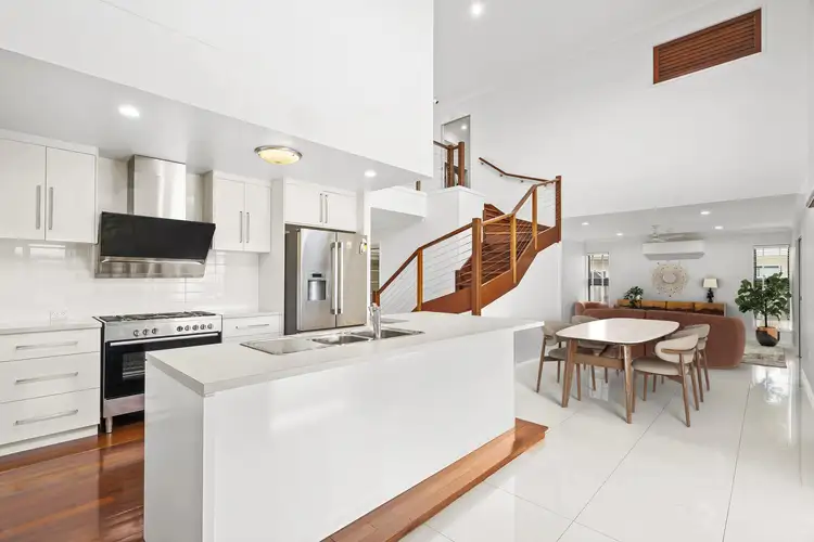 Second view of Homely house listing, 27 Madison Avenue, Glenella QLD 4740