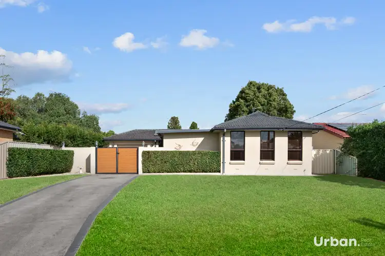 32 Treetops Avenue, South Penrith NSW 2750