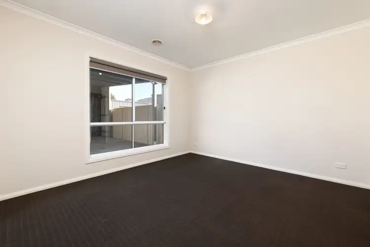 Sixth view of Homely house listing, 5 Gascoyne Lane, Wodonga VIC 3690