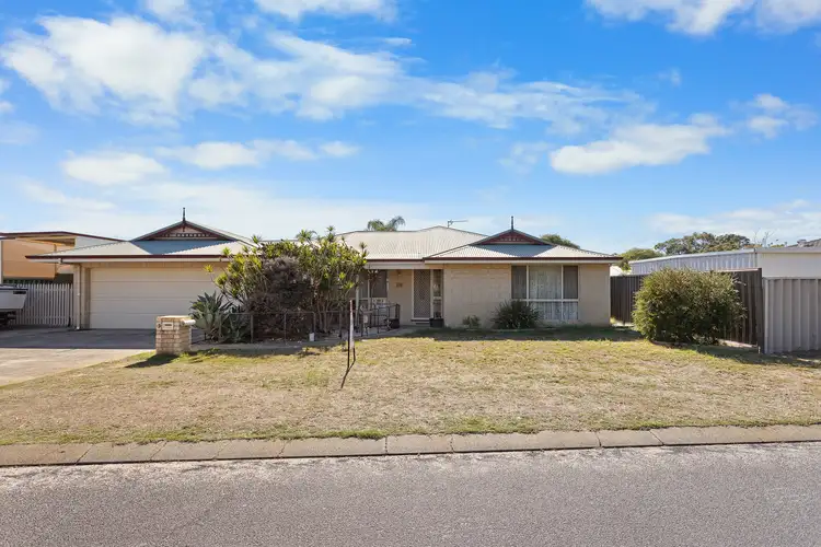 Second view of Homely house listing, 3 Waxflower Place, Eaton WA 6232
