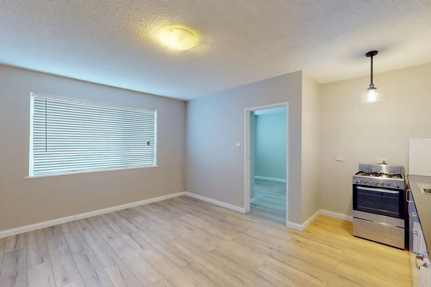 Main view of Homely unit listing, 1/10 Macquoid Street, Queanbeyan NSW 2620